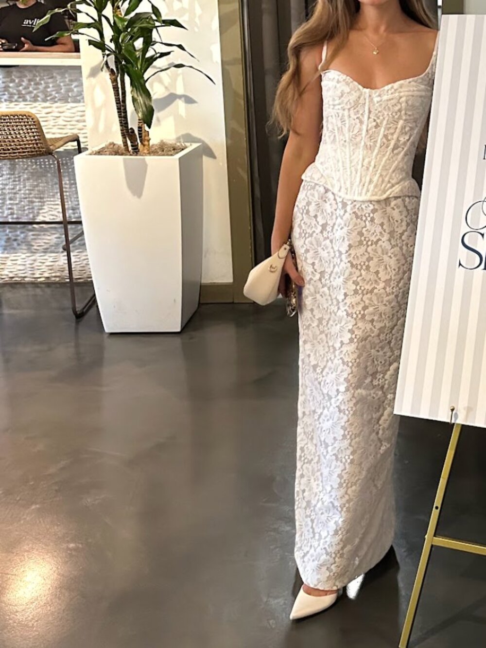 Rosie Etienne Penelope Lace Gown - Picture 2 of 8